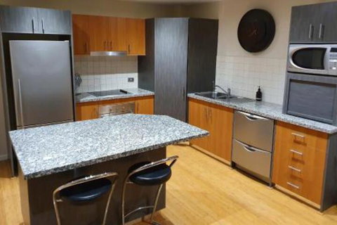 The Arcadia Apartment - Accommodation Southport 2