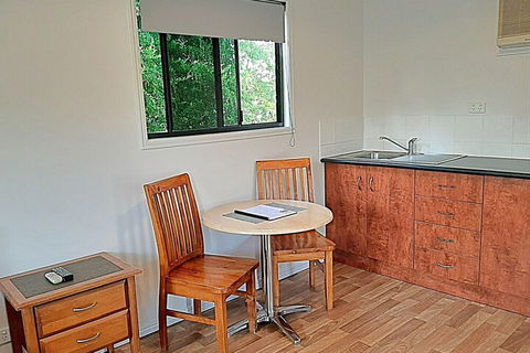 Mt Larcom Tourist Park - Southport Accommodation 7