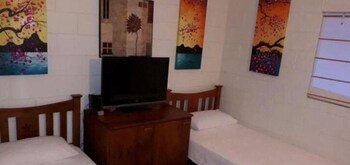 La Casa De Playa - Accommodation Southport 6