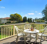 22 Broadbeach Drive - Accommodation Southport