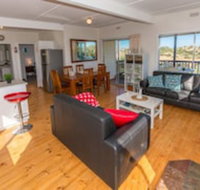 Carrickalinga Seahaven Coastal Escape 4brm 29 Riverview Drive - Accommodation Southport