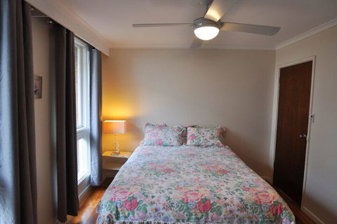 Salty Sands Meters From THE Beach Free Wifi - Accommodation Southport 5