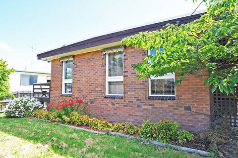 Salty Sands Meters From THE Beach Free Wifi - Accommodation Southport 1