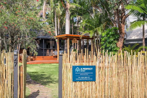 A PERFECT STAY - 3 Salty Sisters - Southport Accommodation 2