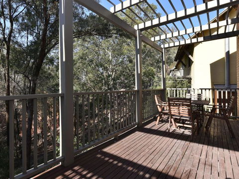 Villa Shiraz Located Within Cypress Lakes - Southport Accommodation 1