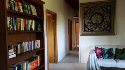 Alps Lodge - Accommodation Southport 5