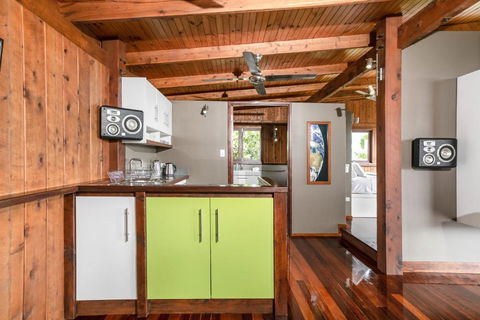 Daintree Holiday Homes La Vista - Southport Accommodation 3