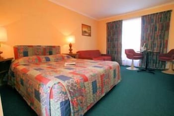 Heemskirk Motor Hotel - Accommodation Southport 5