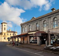 Hotel Frangos - Southport Accommodation