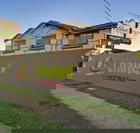 Chalet Motor Inn - Southport Accommodation