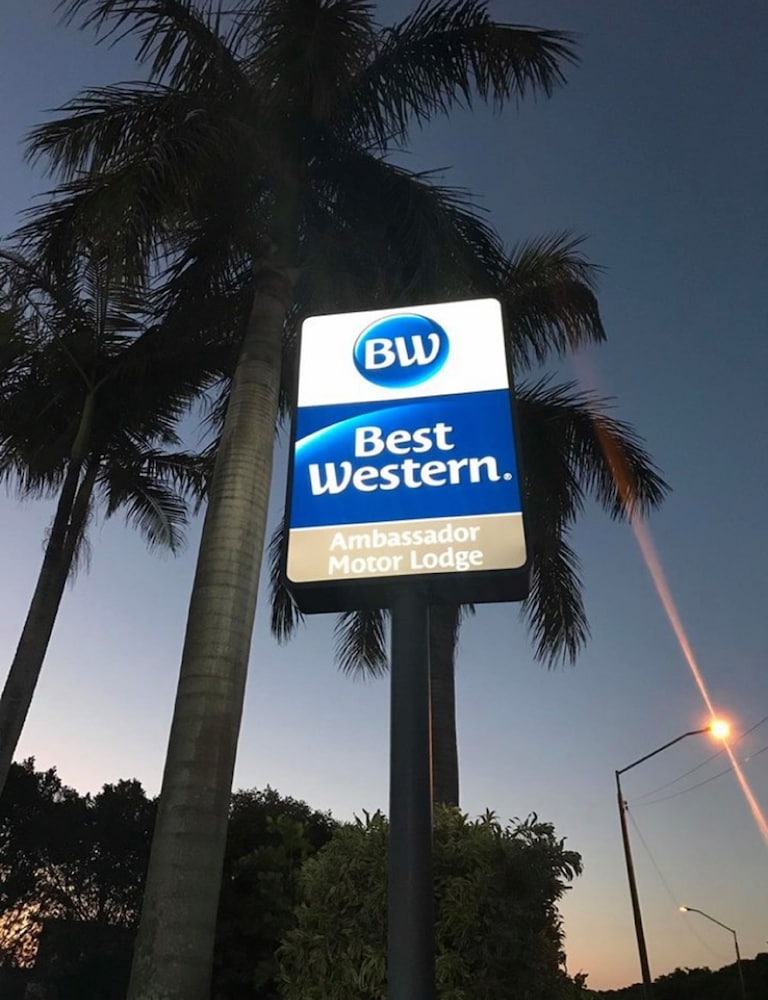 Pialba QLD Southport Accommodation