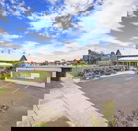 Hamilton Lakeside Motel - Accommodation Southport