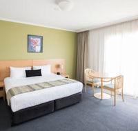 The Woden Hotel - Southport Accommodation