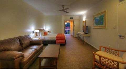 Mackays Motel Mission Beach - Southport Accommodation 0
