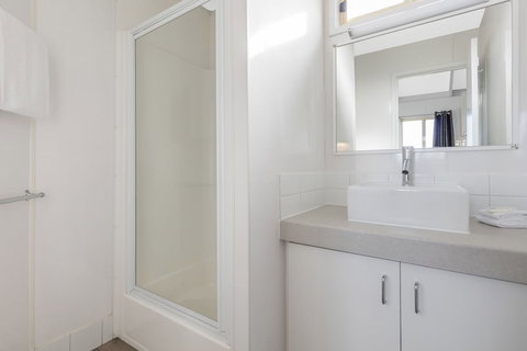 RACV Cobram Resort - Accommodation Southport 2