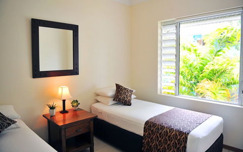 Verandahs - Southport Accommodation 3