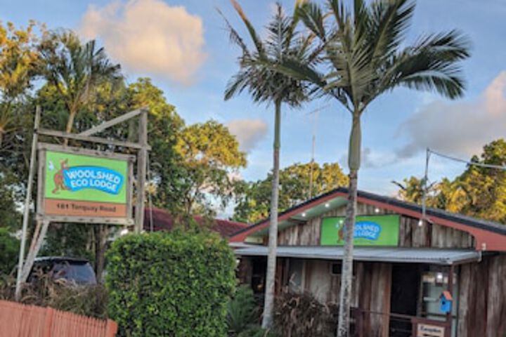 Scarness QLD Southport Accommodation