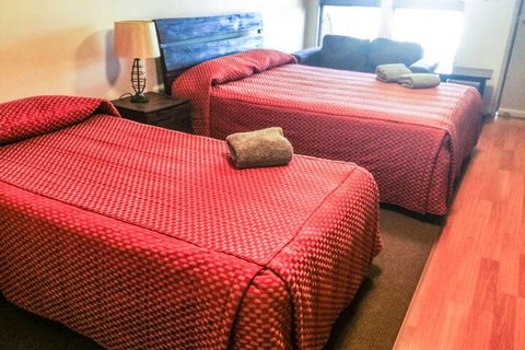 Spinifex Hotel - Southport Accommodation 6