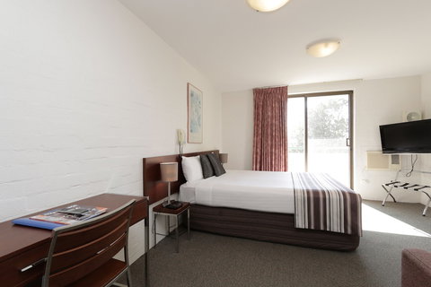 Atrium Resort Hotel - Southport Accommodation 3