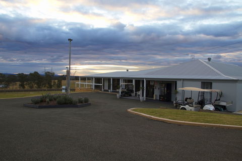 H Boutique Hotel - Southport Accommodation 3