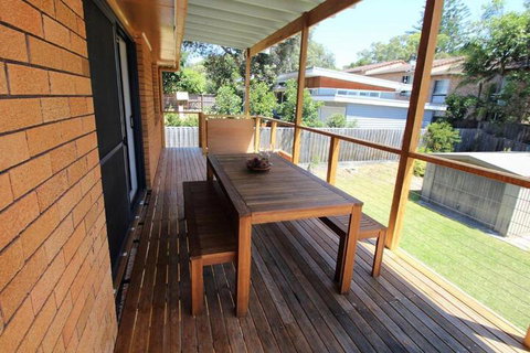 BARRELS At BOOMERANG - Accommodation Southport 6