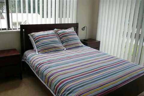 BARRELS At BOOMERANG - Accommodation Southport 2