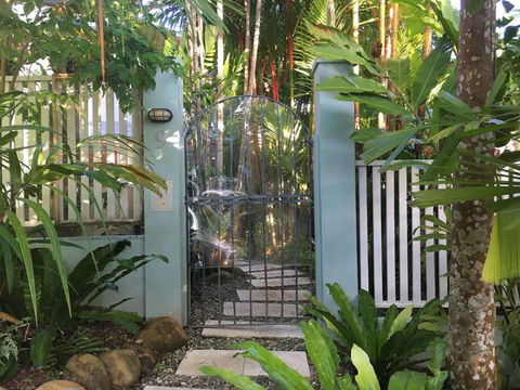 Garden Villa On Murphy - Southport Accommodation 4