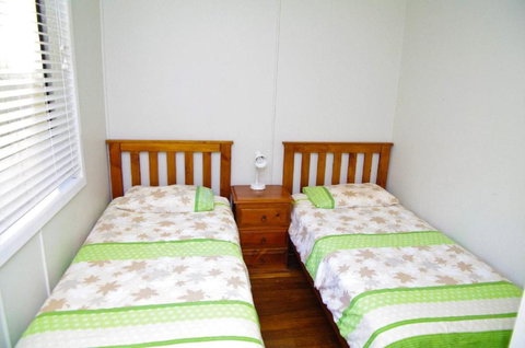 Apollo 2 9 Hodgson Street - Accommodation Southport 3