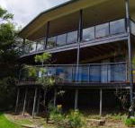 Cooinda 17 Dulconghi Street - Southport Accommodation