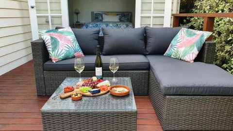 A Coonawarra Experience - Accommodation Southport 1