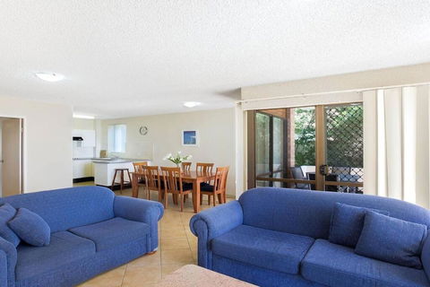 Kamillaroi Walk To Restaurants Cafes & Beach! - Southport Accommodation 4