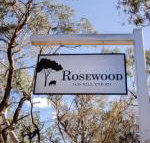 Rosewood Cottage - Southport Accommodation