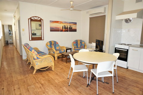 Getaway Villas Unit 3 - Accommodation Southport 5