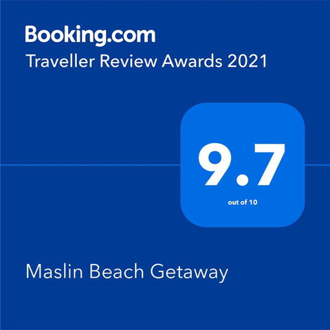 Maslin Beach Getaway - Accommodation Southport 3