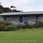 Tidal Dreaming Seaview Cottages - Southport Accommodation 0