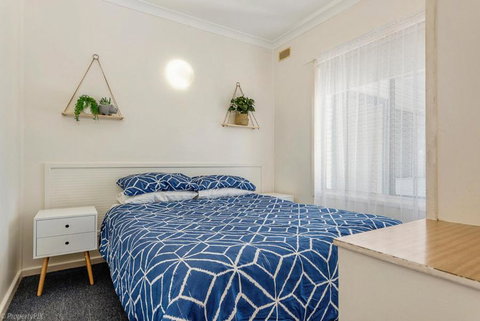 Jamaica Holiday Units - Accommodation Southport 5