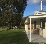 The Retreat - Southport Accommodation