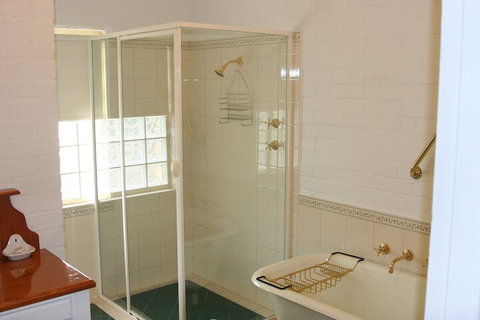 Marananga Cottages - Accommodation Southport 6