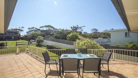 143 Mitchell Pde Magnificent Outlook - Southport Accommodation 5