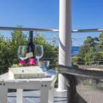 58 Seaview St. Summer Days - Southport Accommodation 0