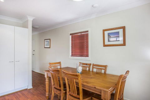 The Sands 4 / 46 Jones Avenue Mollymook - Southport Accommodation 5