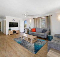 Comfy  Cosy Upstairs - Southport Accommodation