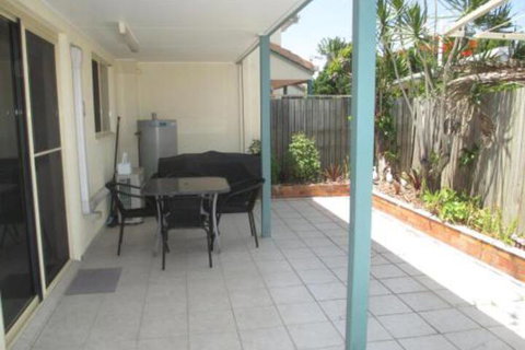 Superb Location Hervey Bay - Southport Accommodation 2
