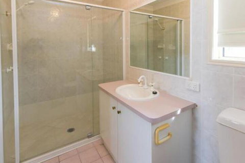 Superb Location Hervey Bay - Southport Accommodation 4