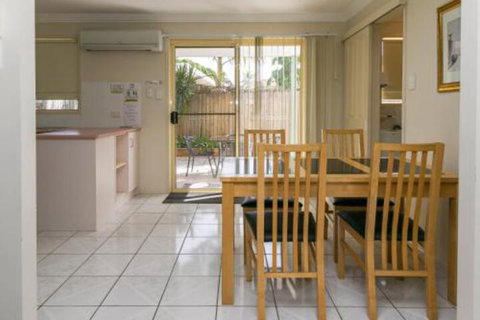 Superb Location Hervey Bay - Southport Accommodation 7