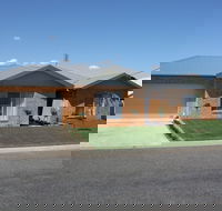Willow Island Waterfront - Southport Accommodation