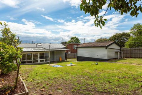 A Wave From It All - Accommodation Southport 3