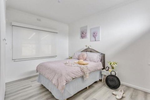 A Wave From It All - Accommodation Southport 5