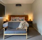Railway Hotel Queenstown - Accommodation Southport