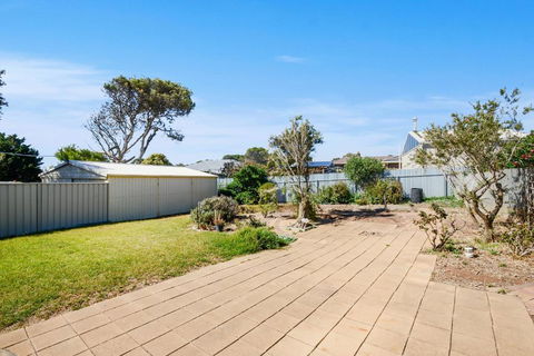 Salomon Sea Haus Sellicks Beach - Southport Accommodation 1